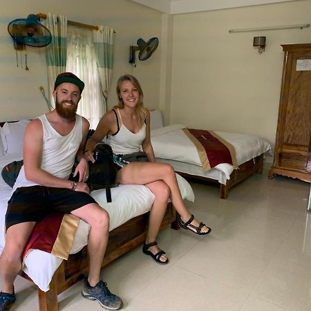 Hoang Ngoc Hotel Dong Khe Sau Dış mekan fotoğraf