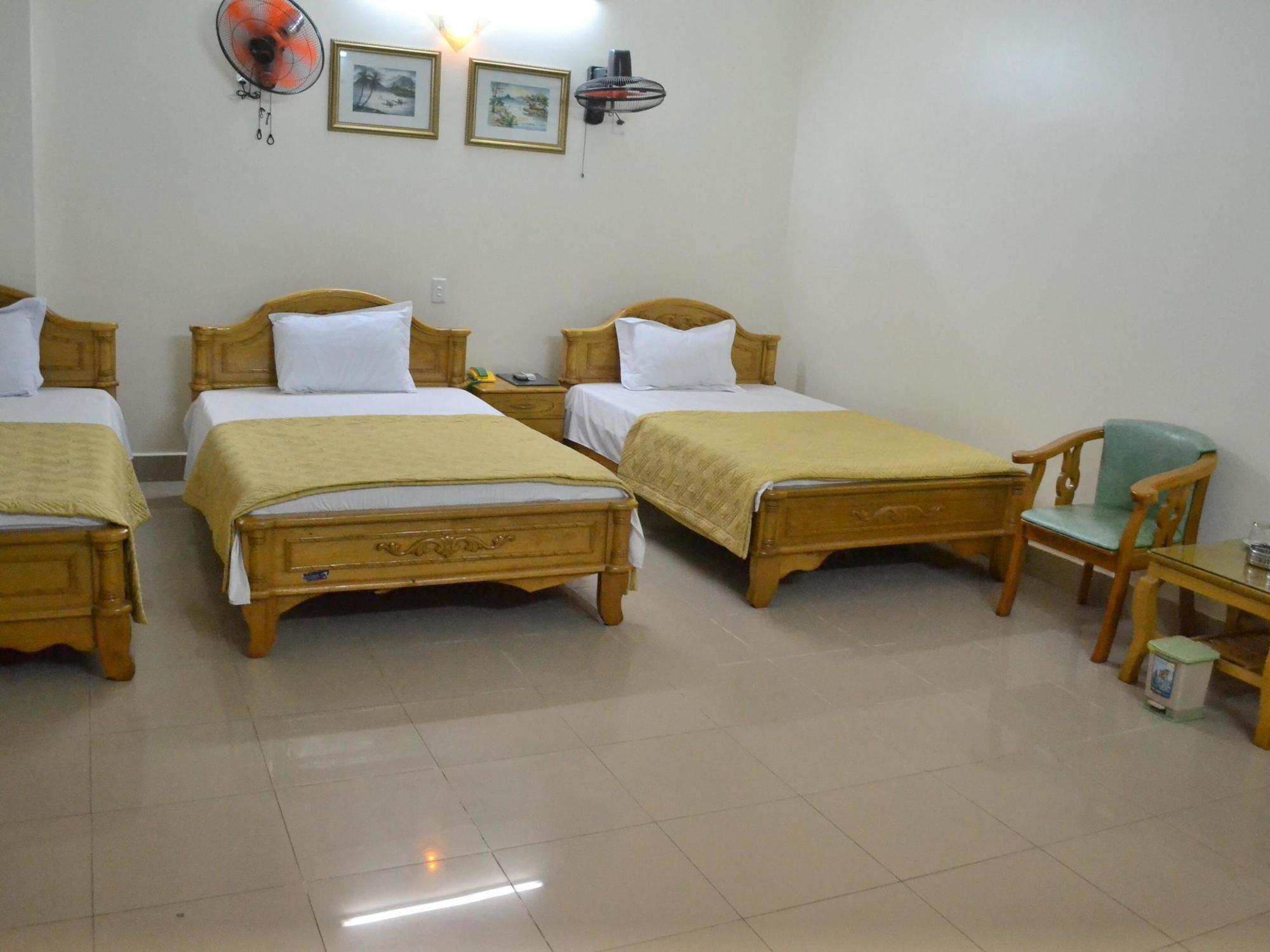 Hoang Ngoc Hotel Dong Khe Sau Dış mekan fotoğraf