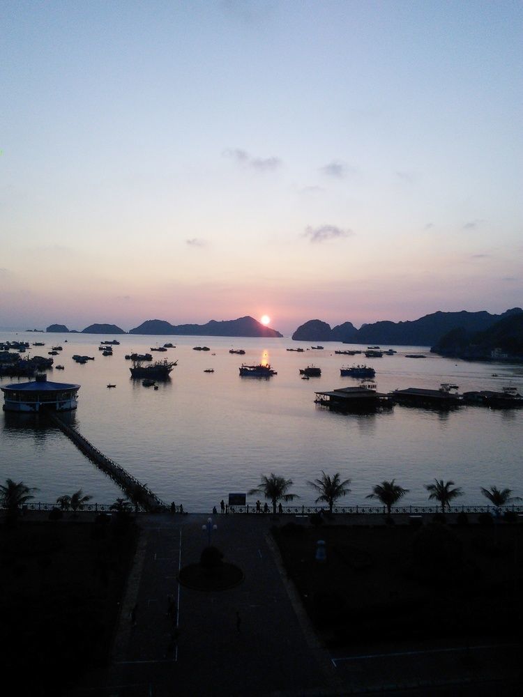 Hoang Ngoc Hotel Dong Khe Sau Dış mekan fotoğraf