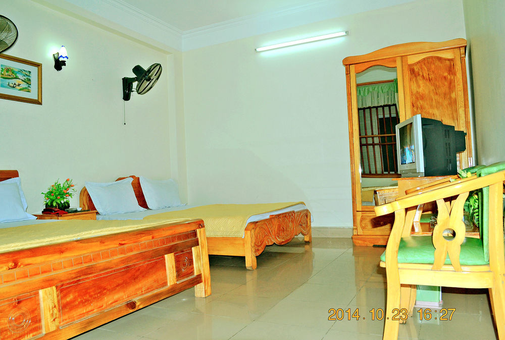 Hoang Ngoc Hotel Dong Khe Sau Dış mekan fotoğraf