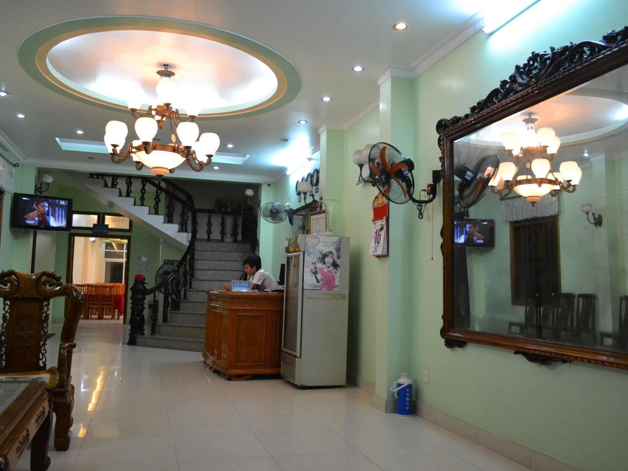 Hoang Ngoc Hotel Dong Khe Sau Dış mekan fotoğraf