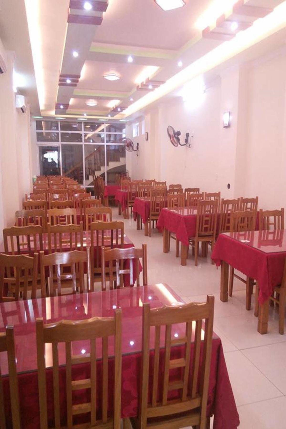 Hoang Ngoc Hotel Dong Khe Sau Dış mekan fotoğraf