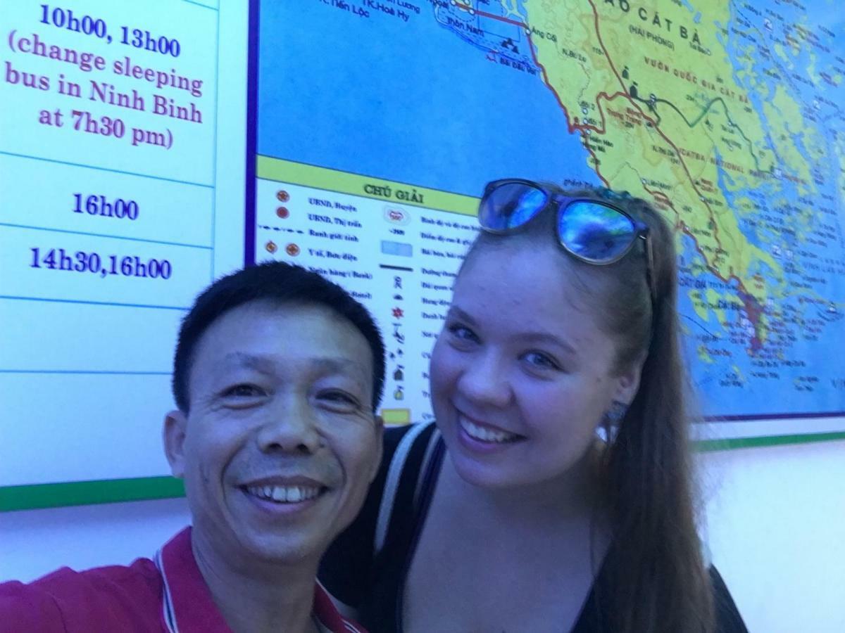 Hoang Ngoc Hotel Dong Khe Sau Dış mekan fotoğraf