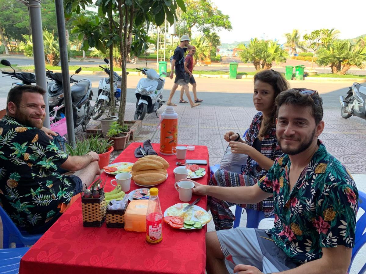 Hoang Ngoc Hotel Dong Khe Sau Dış mekan fotoğraf